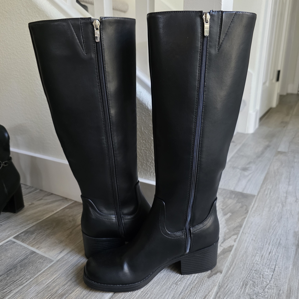 Elegant Black Knee-High Leather Boots
